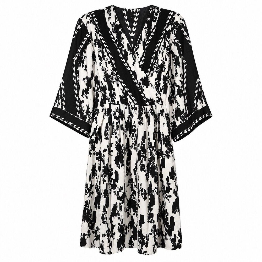 CAbi X-Factor Dress Women Medium Black White Faux Wrap Kimono Sleeve Chic NWOT